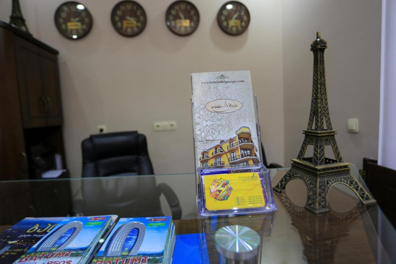 Eiffel Hotel บาทูมิ ภายนอก รูปภาพ